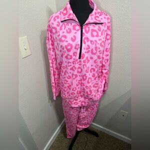 NWT‎ Valentines Pink Leopard Pajama Set- Size Medium